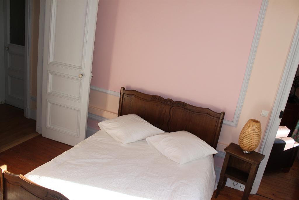 Chateau Des Saveurs Saint-Sauveur-dʼÉmalleville Quarto foto