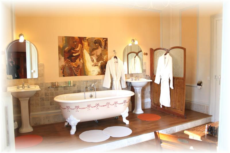 Chateau Des Saveurs Saint-Sauveur-dʼÉmalleville Quarto foto
