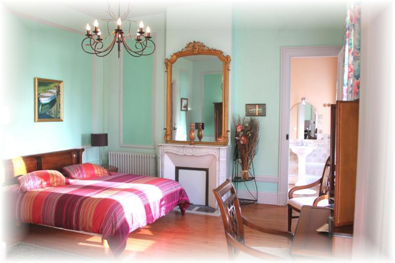 Chateau Des Saveurs Saint-Sauveur-dʼÉmalleville Quarto foto